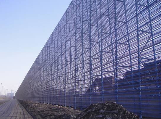 挡风抑尘墙(图1) 挡风抑尘墙(图1)